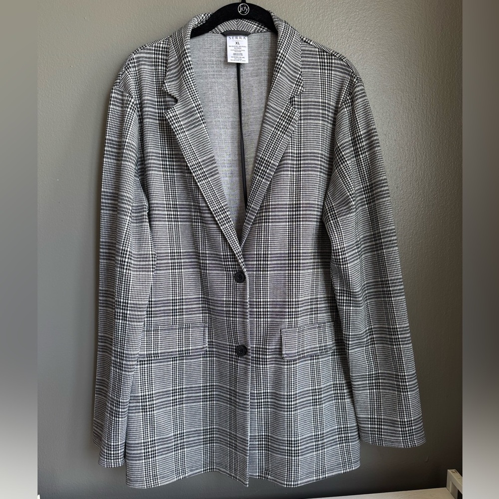 Serra Black and White Houndstooth Blazer, XL